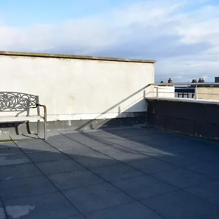 Modern And Spacious 2 Bed Apt In Central Apartment Dublin