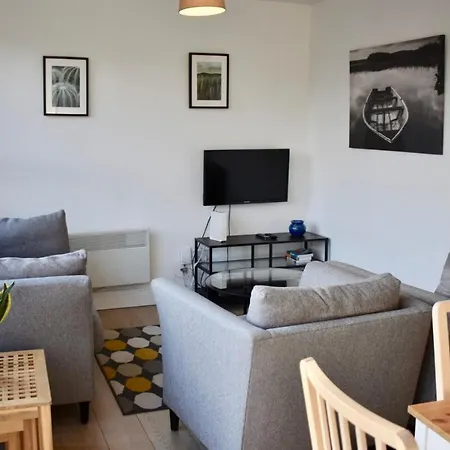Modern And Spacious 2 Bed Apt In Central * Dublin